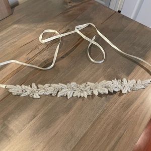Wedding dress belt or head band.